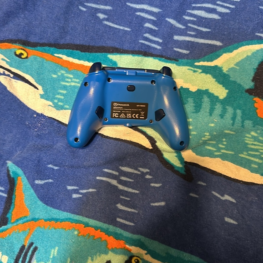 Xbox 1 Controller Plug in USB - Picture 2 of 4